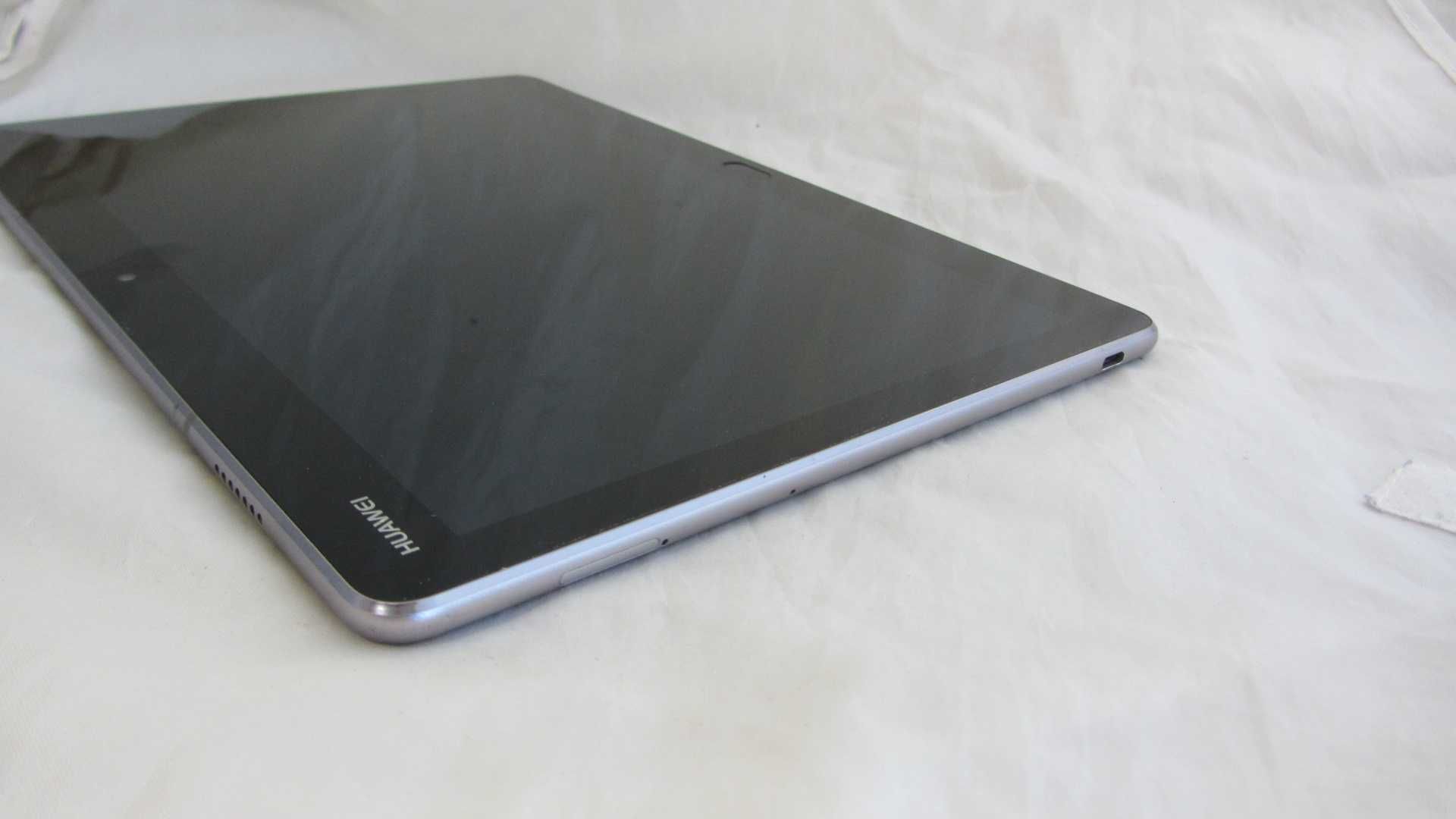 Планшет Huawei MediaPad M3 Lite 10" LTE Grey (BAH-L09)