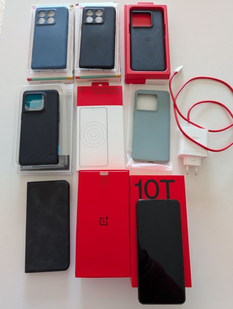 Oneplus 10T 128gb + 6 capas + protetor