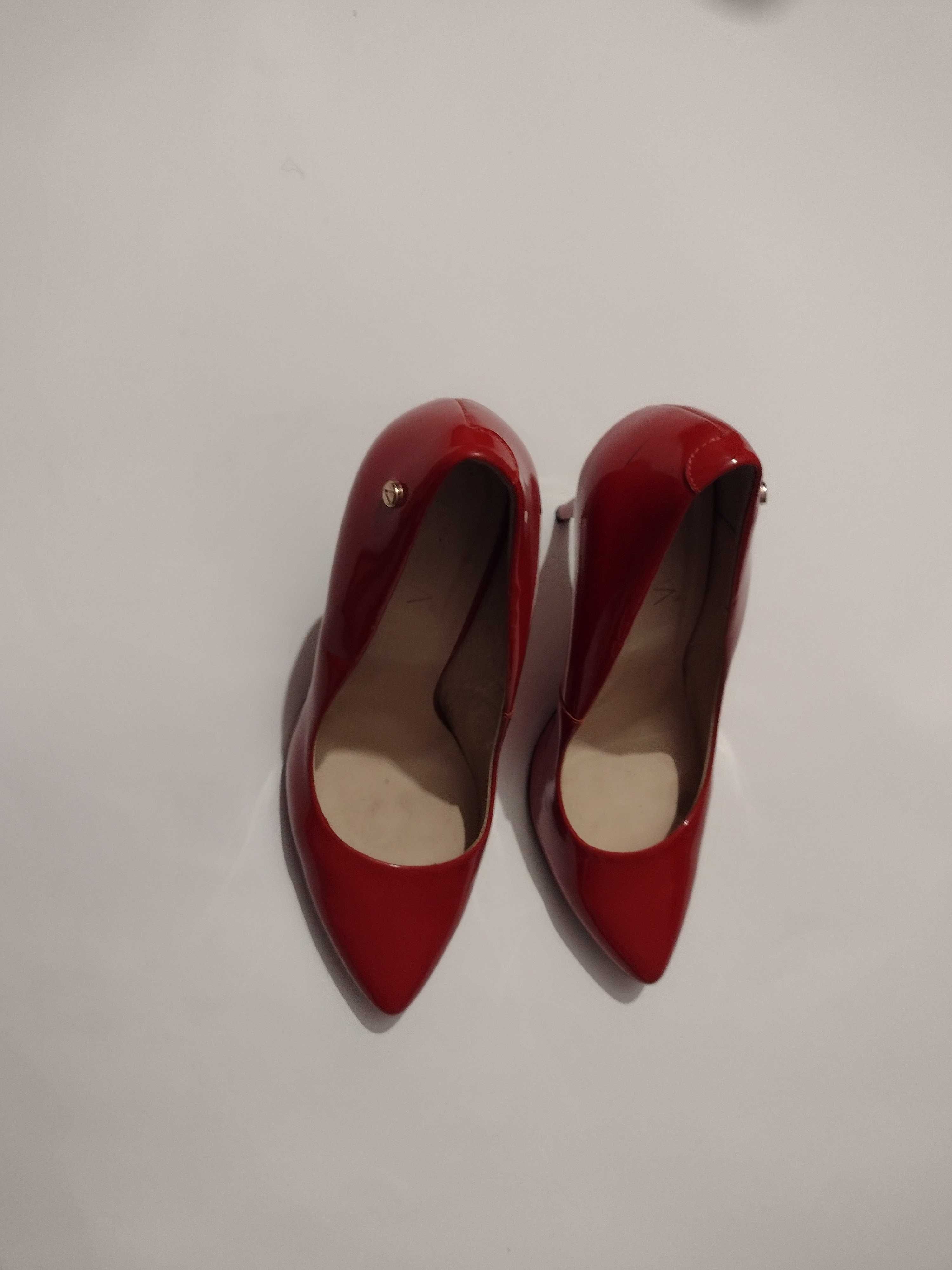 Buty damskie - czerwone