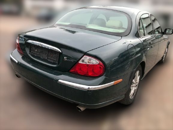 Jaguar S-Type 3.0 de 2000 para peças
