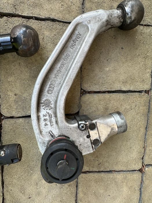 Гак, крюк  VAG Group