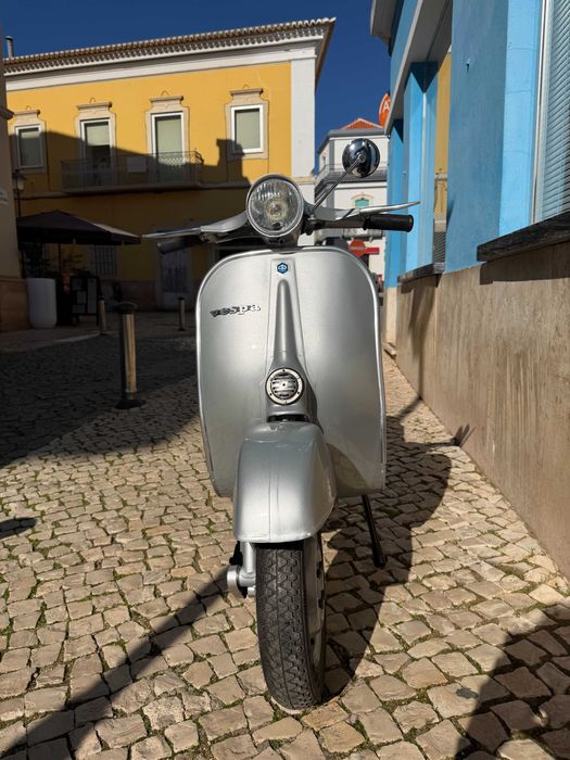 Vespa 50S Edição Limitada Totalmente Restaurada