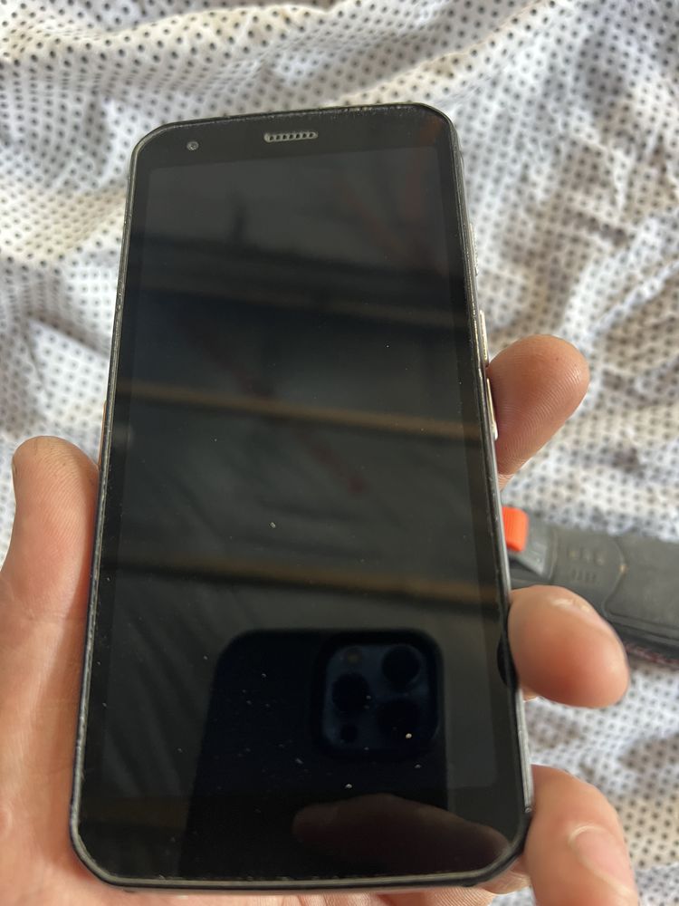 Протиударний смартфон Caterpillar CAT S62 USA 128GB
