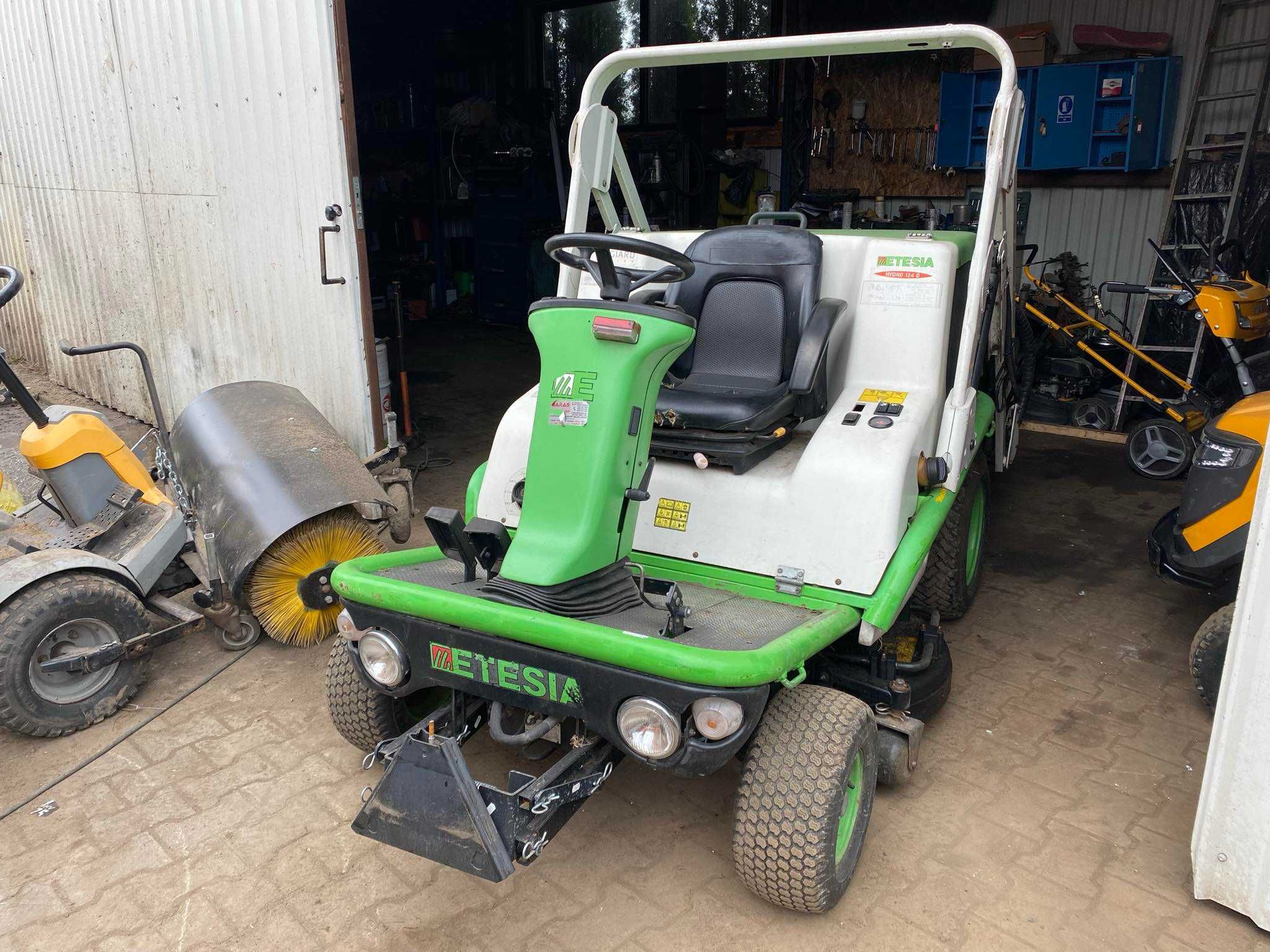 Etesia 124D traktorek kosiarka hydro diesel tylko 886MTH!