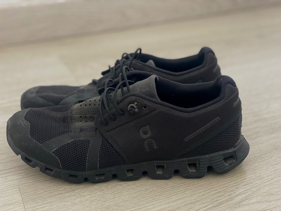 Ténis On Cloud 6 preto puro mulher