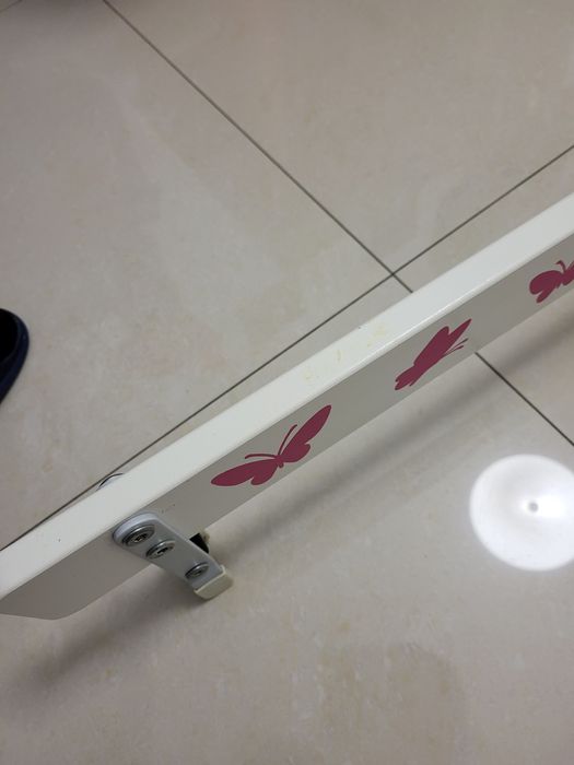 Barierka do łóżeczka