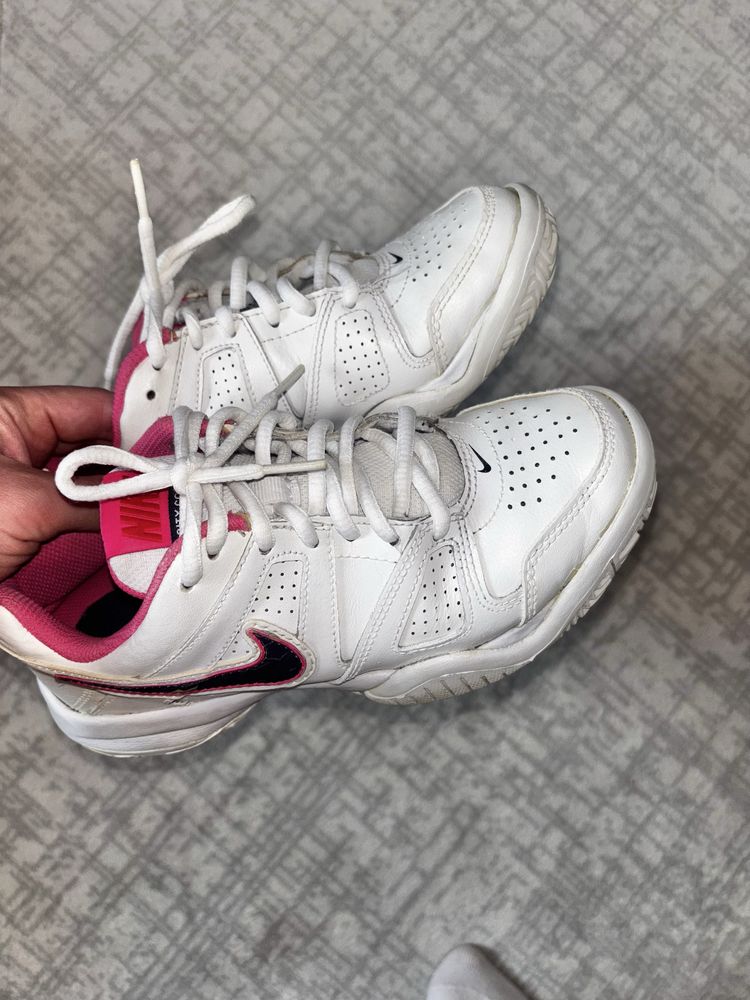 Кросівки nike original 36p.