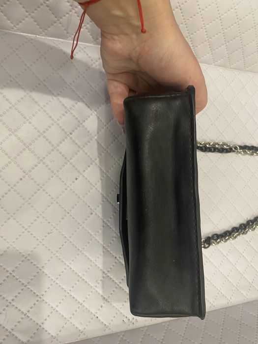 Клатч Mango чорного кольору