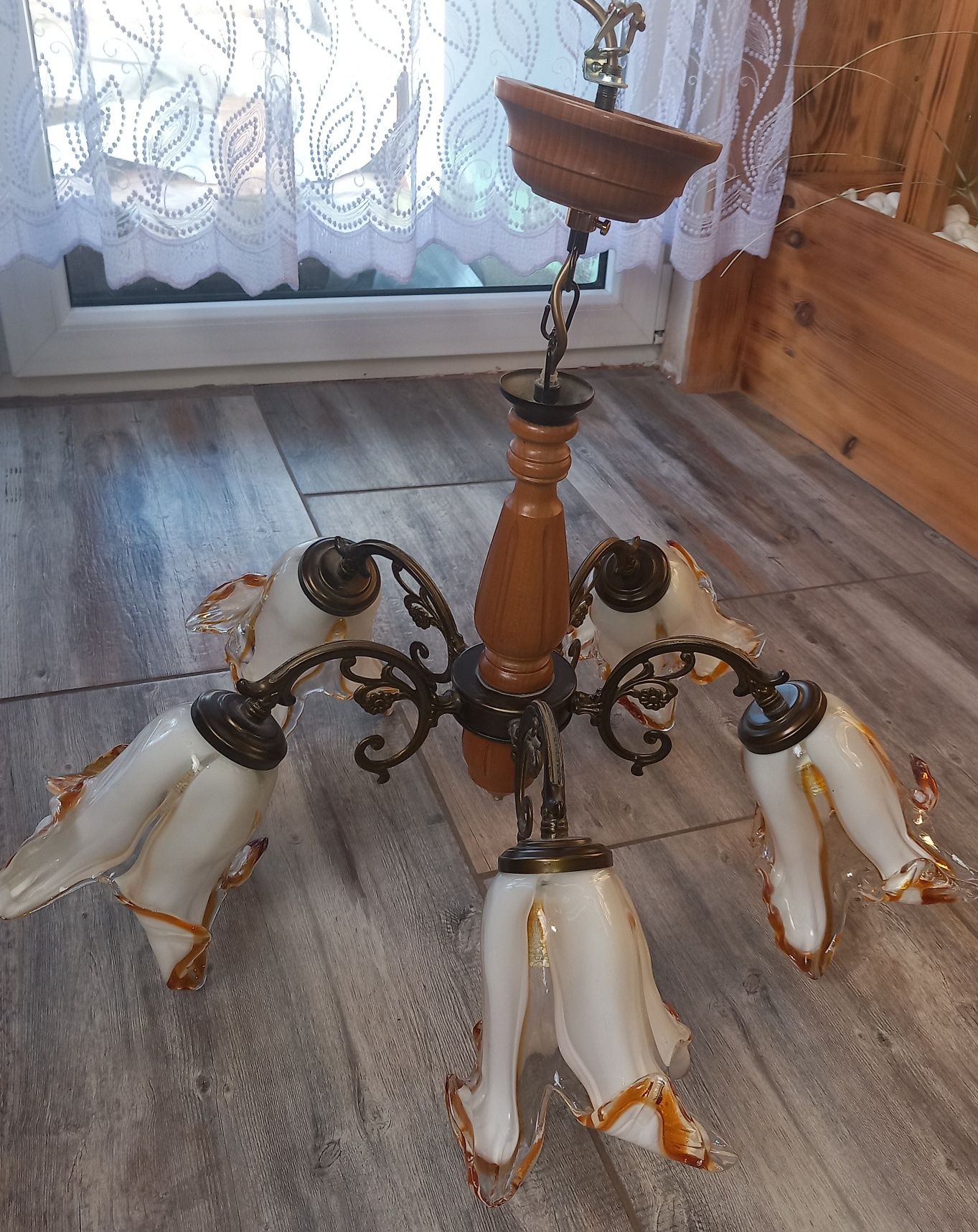 Lampa sufitowa na 5 żarówek