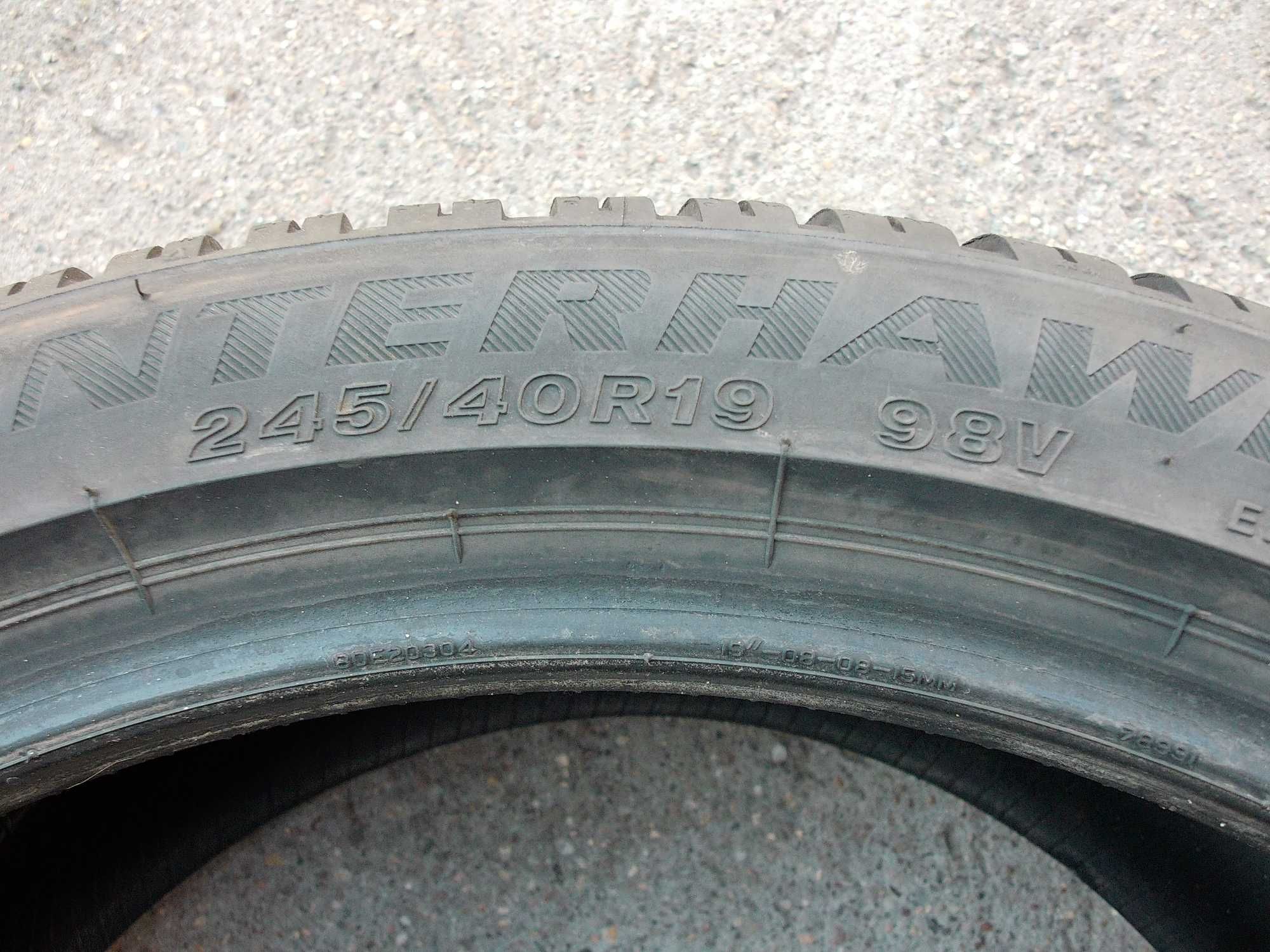 Firestone Winter Hawk 4 245/40/19 93V XL jak nowe