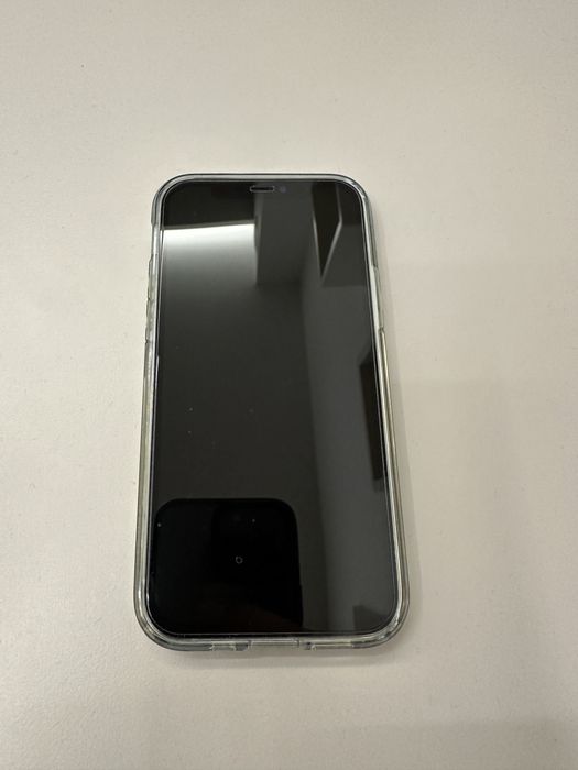 iPhone 12 ładny stan
