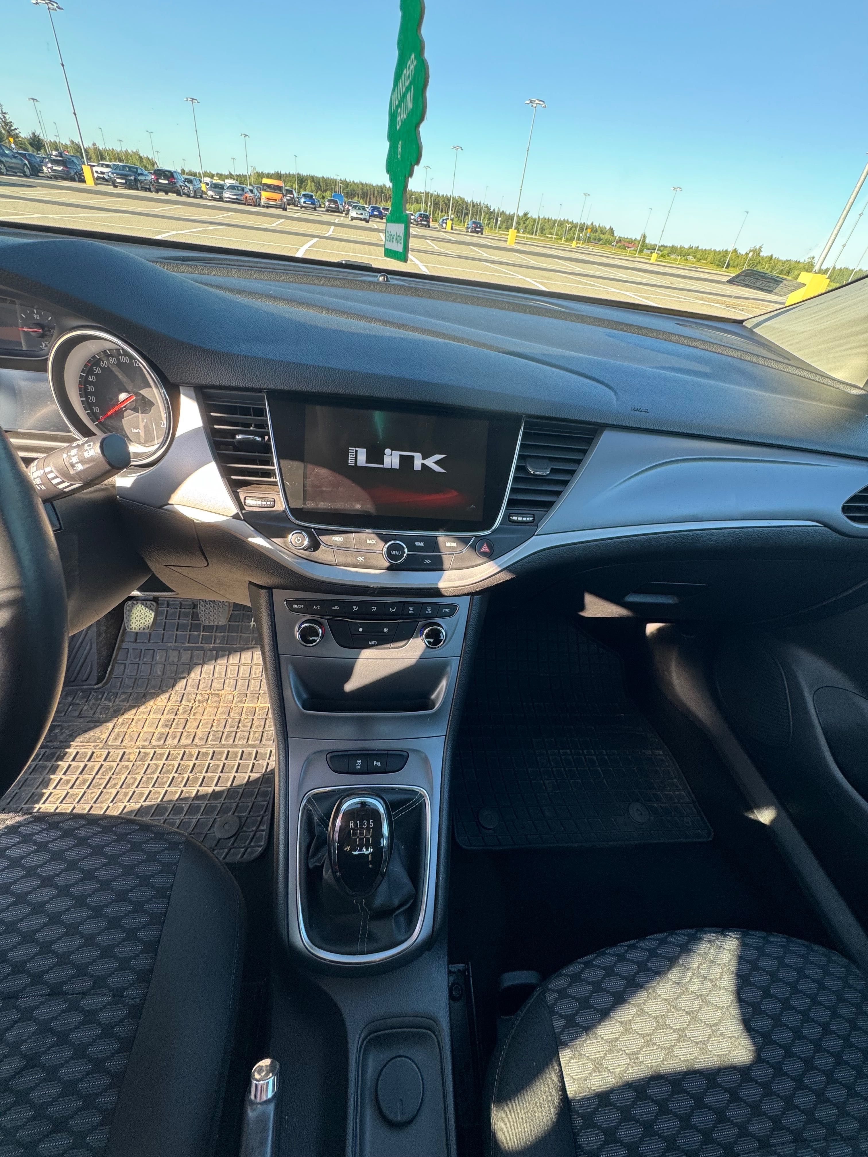 Opel Astra K 1.6 Moon Phase