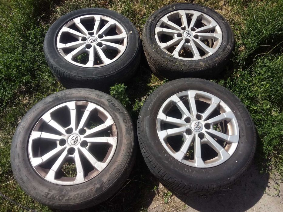 toyota verso 09-18 felgi aluminiowe komplet 16 5x114,3