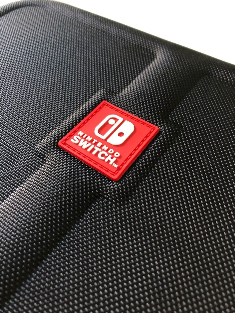 Nintendo Switch - deluxe system case