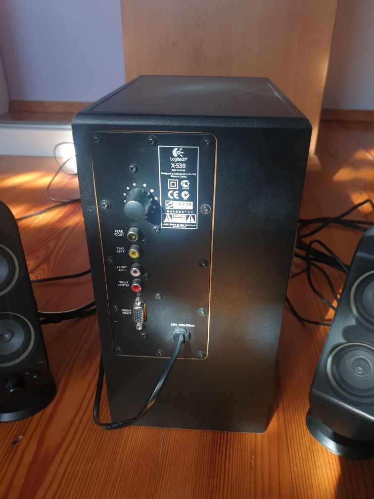 Zestaw nagłośnienia 5+1 logitech x-530