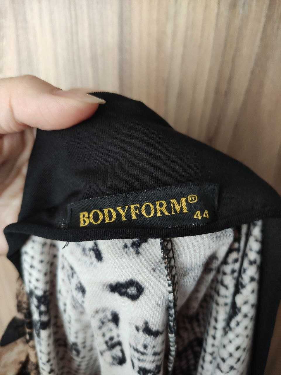 Sukienka imprezowa w wężowy wzór Bodyform Turcja rozmiar M