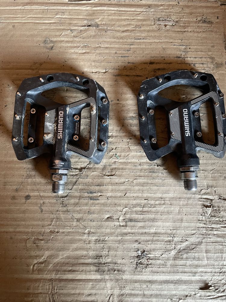 pedały shimano platformy