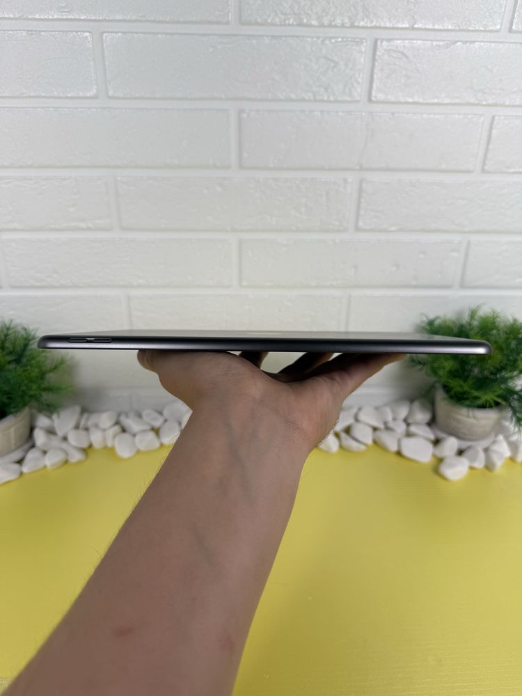 Планшет Apple IPad айпад 7 2019 10.2 32гб WI-FI | Для детей и работы