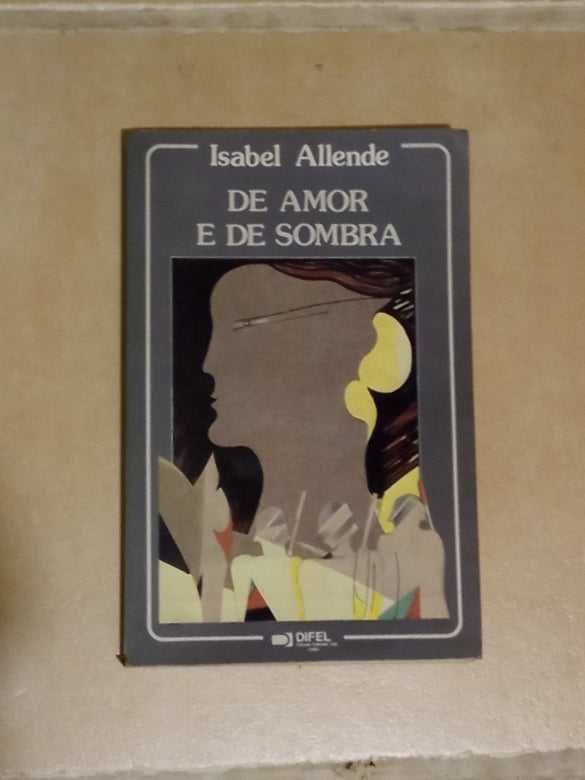 Livro - De Amor e de Sombra - de Isabel Allende