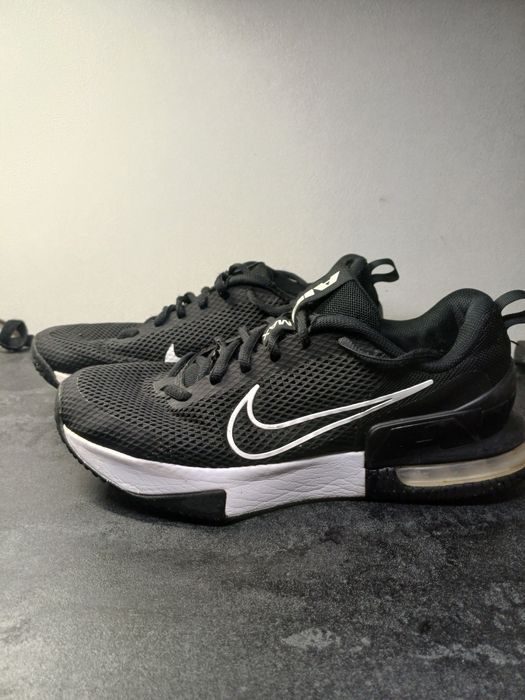 Продам кросівки Nike Air Max