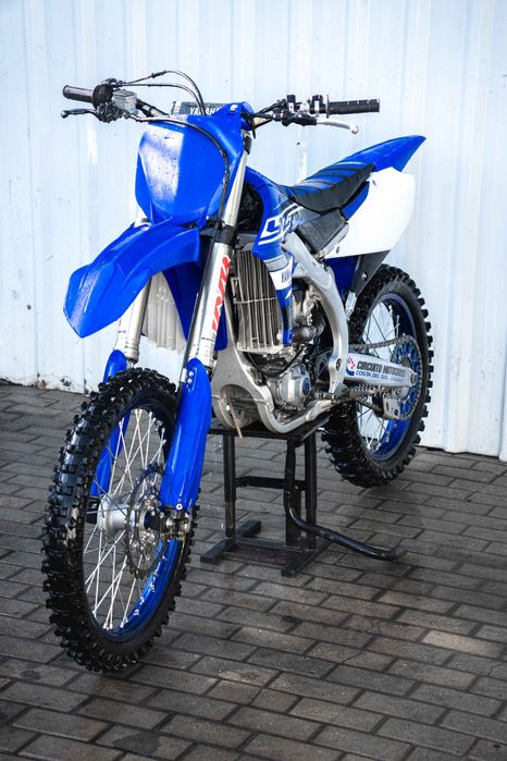 YAMAHA YZF 250 INJEÇÃO ATÉ 81€/MÊS