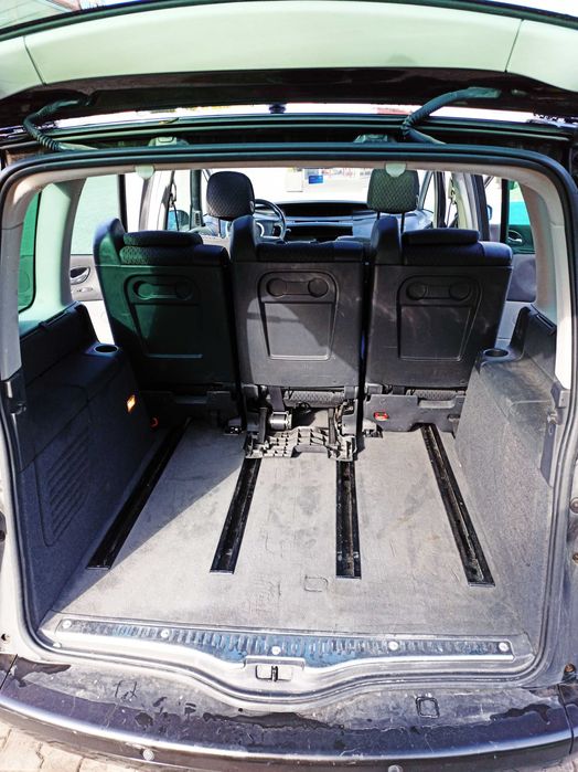 Renault Espace IV 2006, 2.2 dCi 150 KM, 7 osób, Nie odpala (blokada)