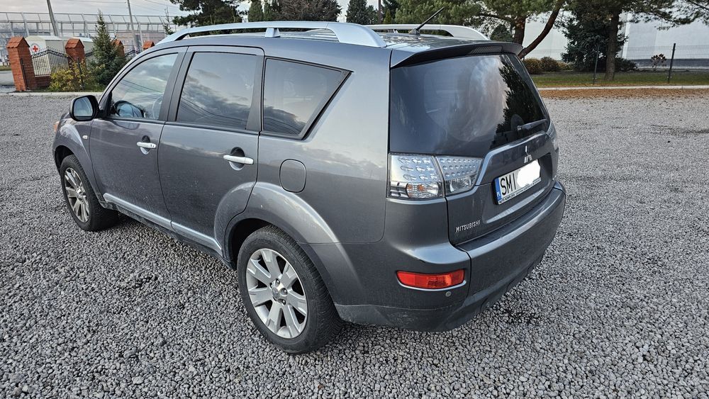 Mitsubishi Outlander Polski Salon II-właściciel 7osobowy 4x4