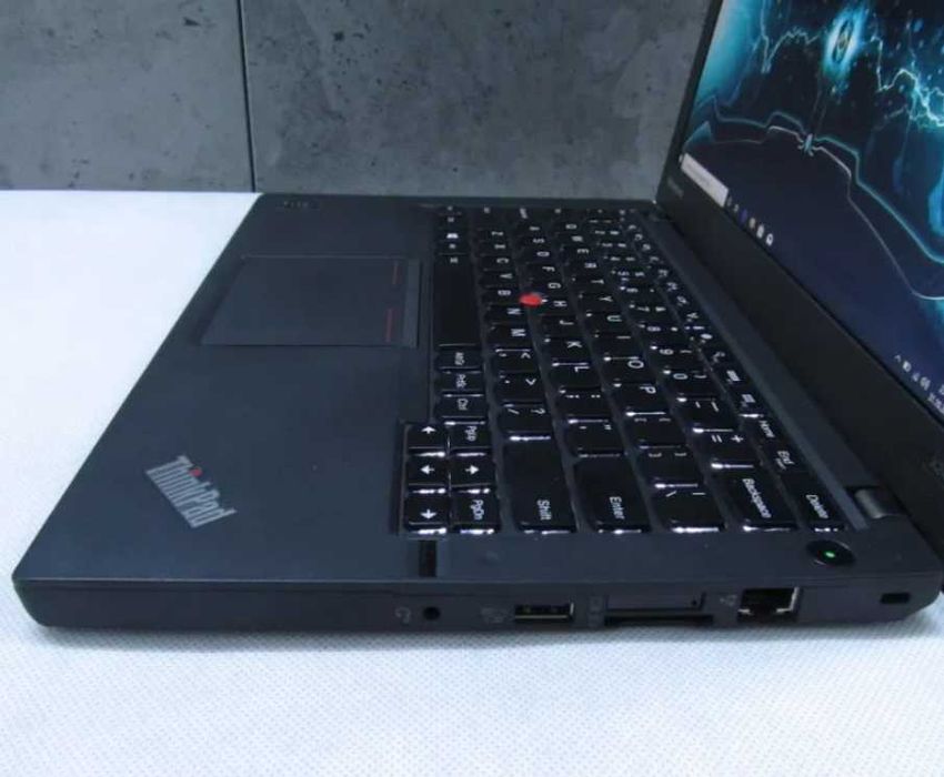 Tani Laptop  Lenovo X250 i5 5200U 8GB dysk SSD 128GB Laptop ThinkPad