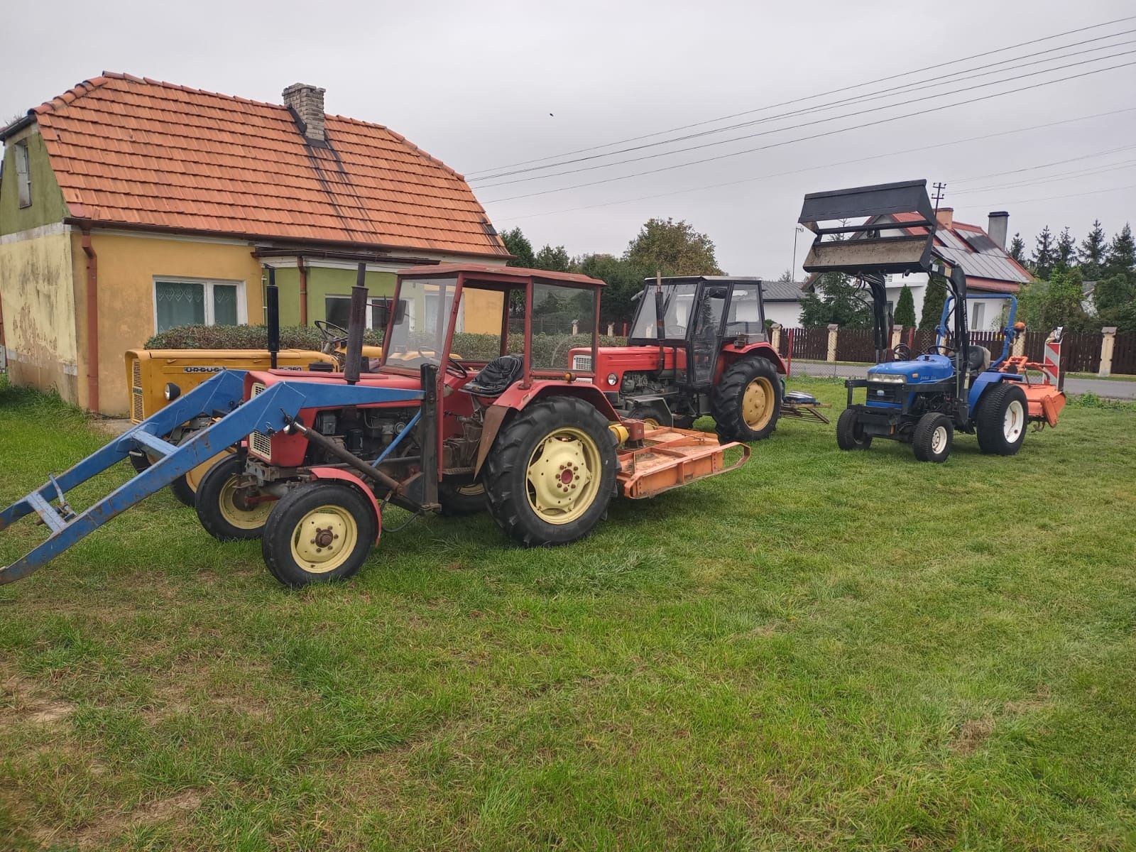 Mitsubishi TRAKTOREK iseki kubota yan-mar VST MT180 solis kosiarka mtz