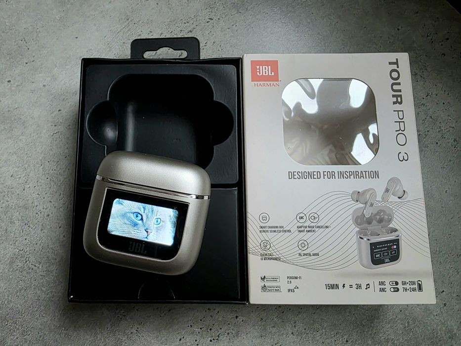 Słuchawki JBL Tour Pro 3 beżowe