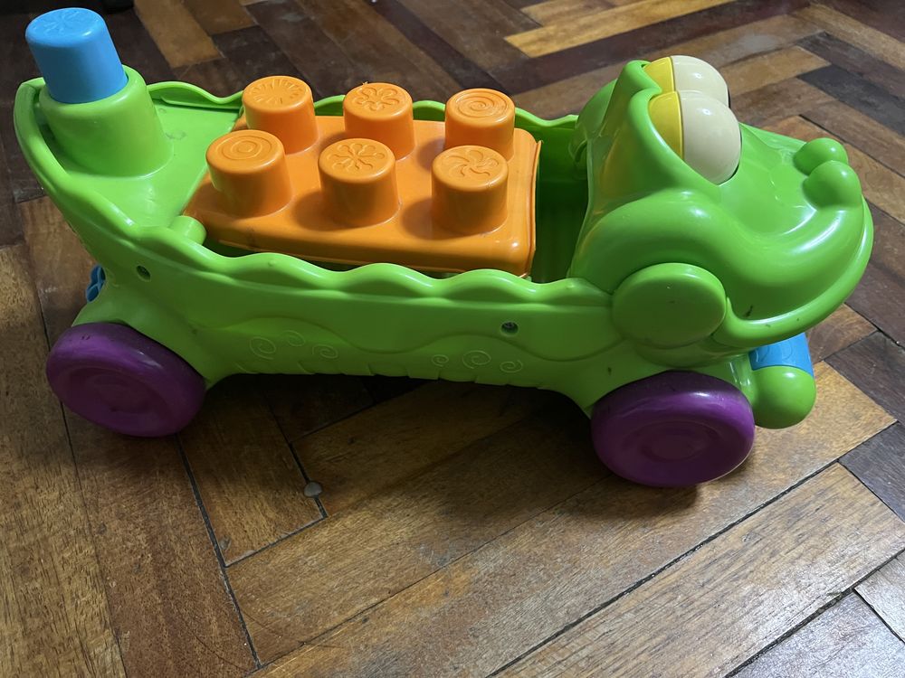 Каталка Крокодил fisher price