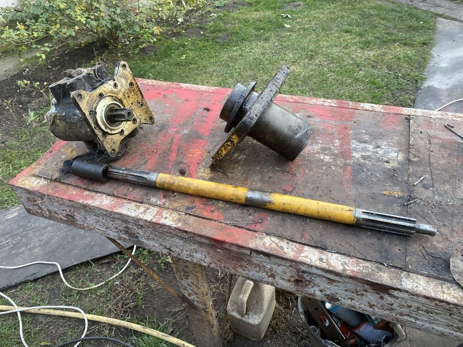 Привод нш 100 на екскаватор юмз від ВОМ