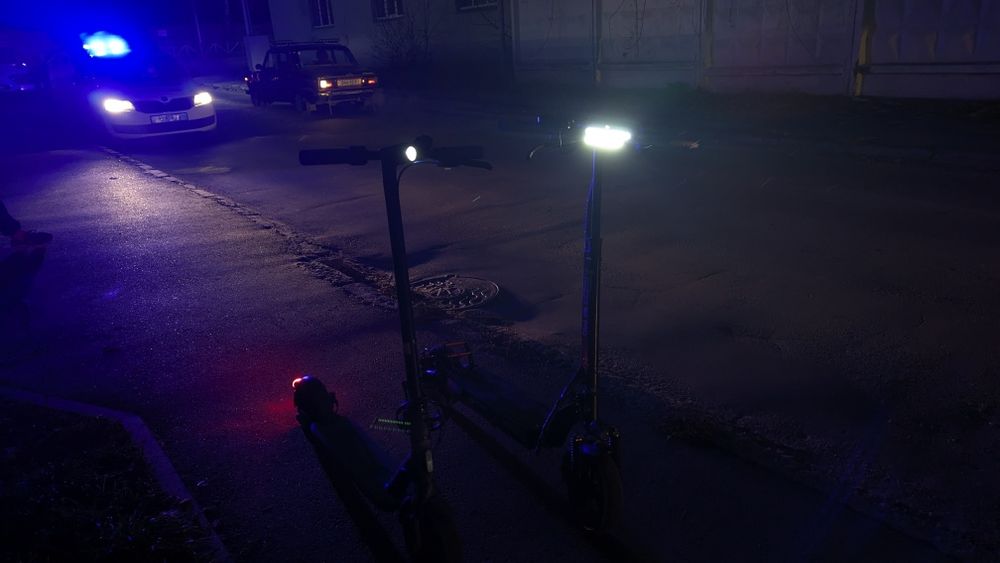 Електросамокат Kugoo