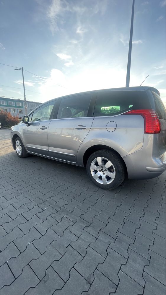 Peugeot 5008 sprzedam