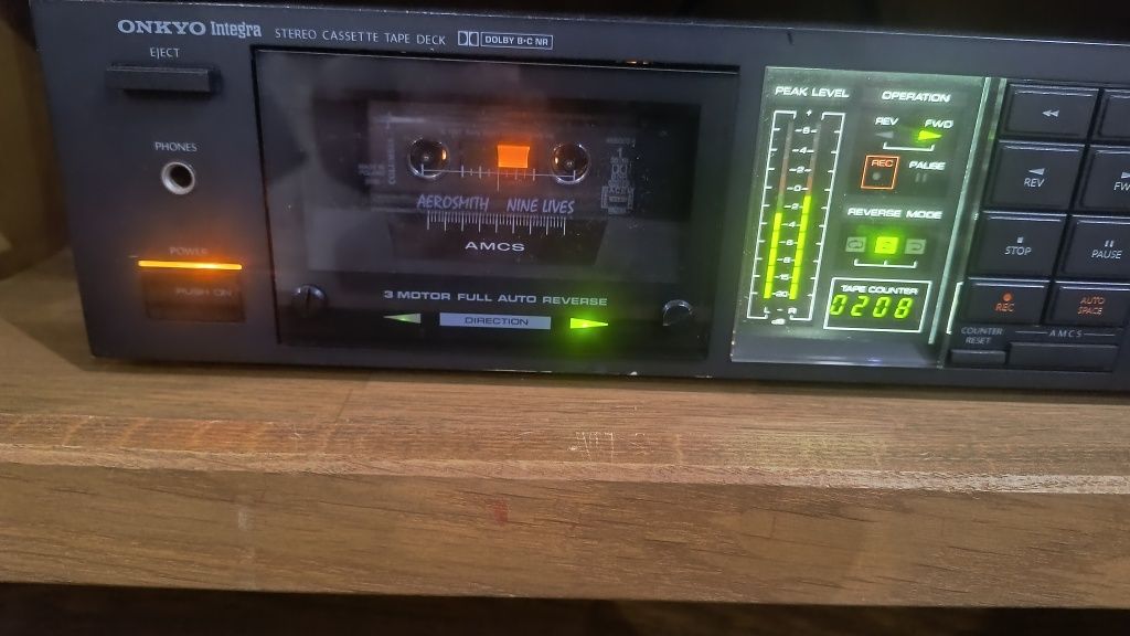Onkyo integra ta r77