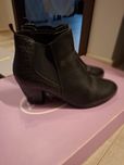 Botki clara barson 40