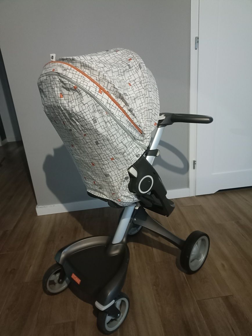 Wózek Stokke V4 duży zestaw, gratis