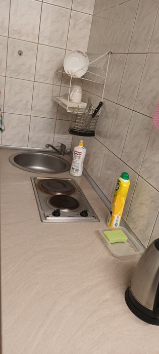 Pokoj umeblowany w okolicy Korony przy Brucknera!