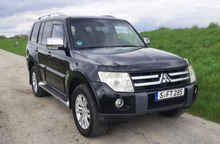 Шрот розборка Mitsubishi Pajero 4