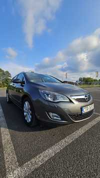 Opel Astra 2.0 CDTI