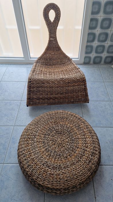 Conjunto poltrona e puff de verga IKEA