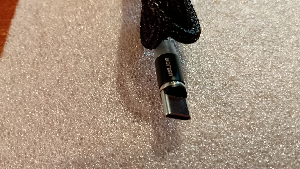 Магнітний кабель USLION зарядка для телефонів і електроніки MicroUSB,