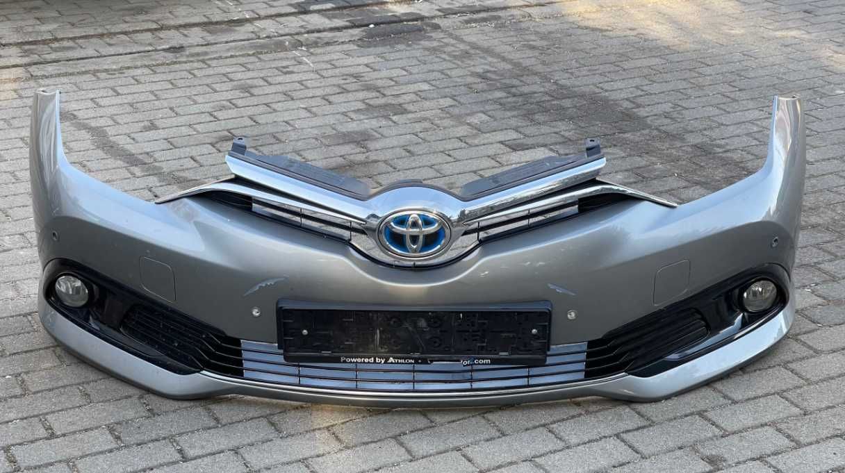 Toyota Auris E15 Бампер передний Разборка