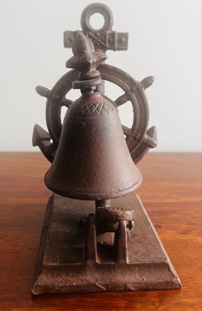 Campainha de balcão de navio