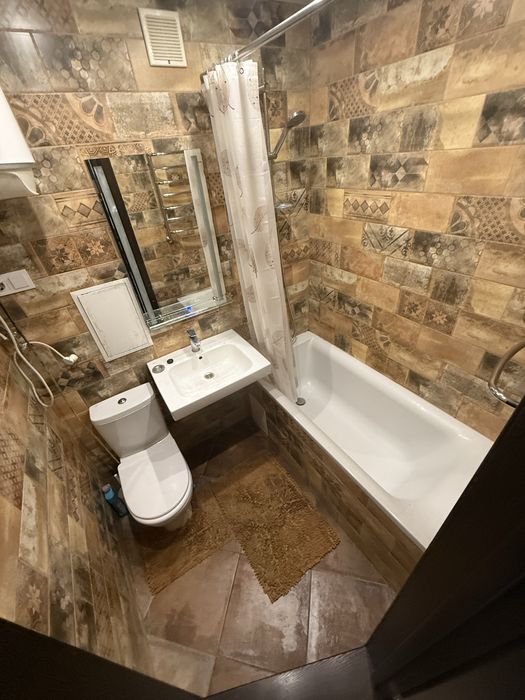 Телефонуйте домовимось !Здам 2 кім центр міста Пушкіна Парк 12000