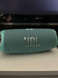 Jbl charge 5 usada