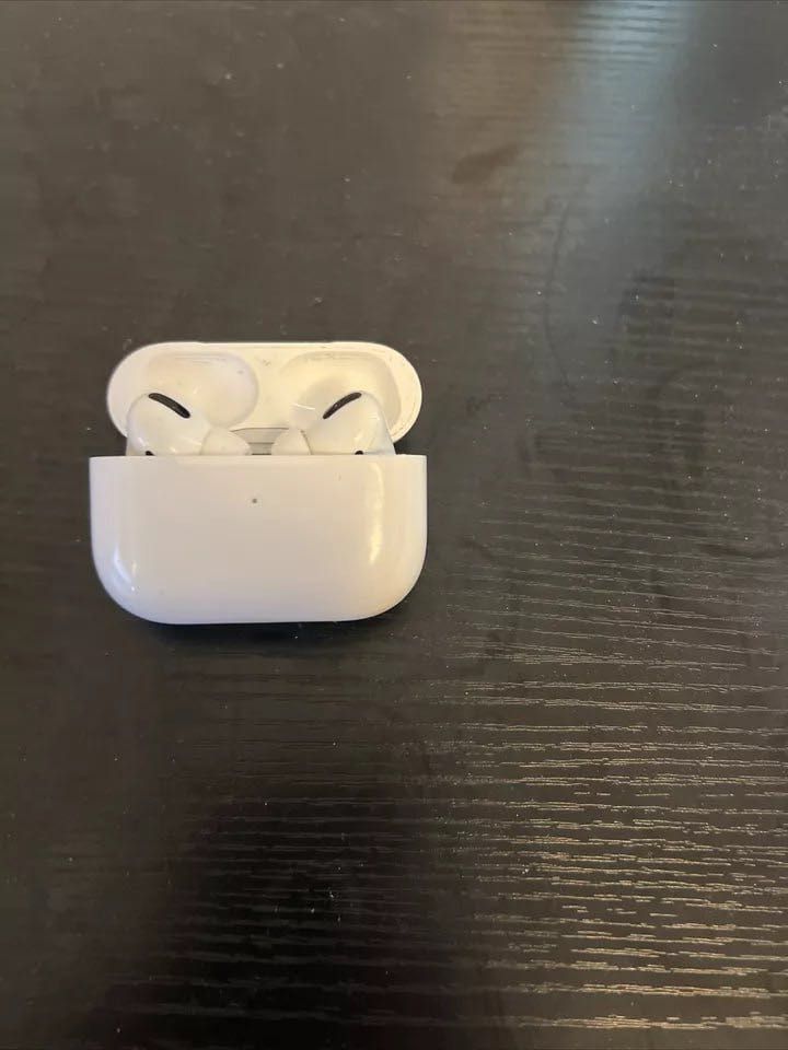 AirPods Pro на гарантии