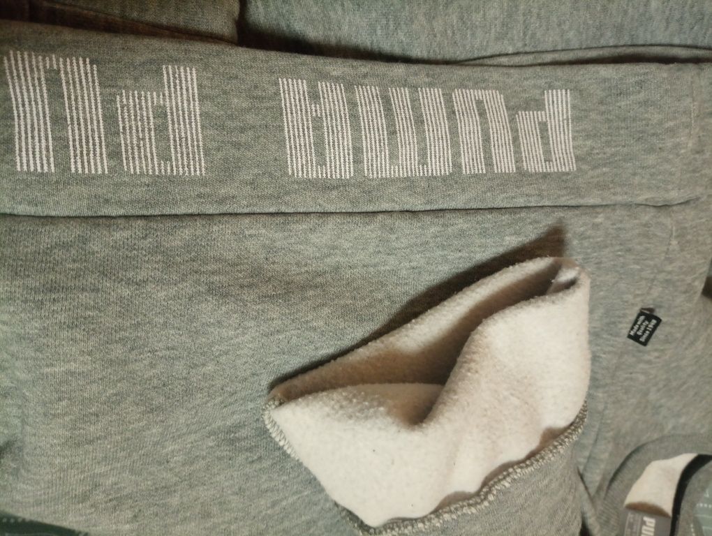 Світшот теплий кофта светр Puma 44-46 новий