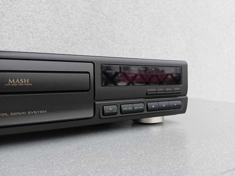 Odtwarzacz CD Technics SL-PG480A