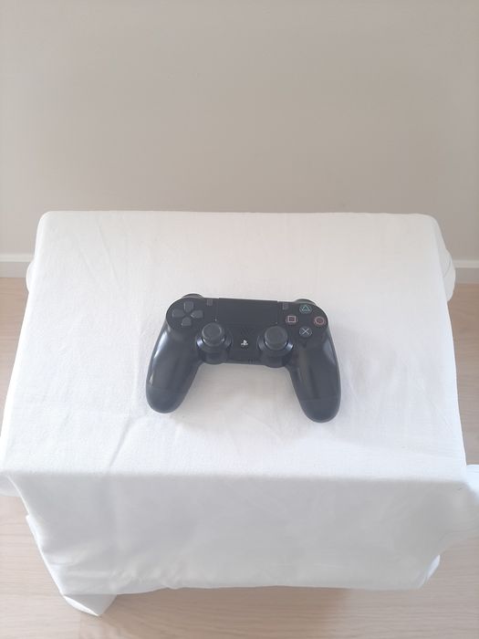 Ps4 Com Caixa, comando